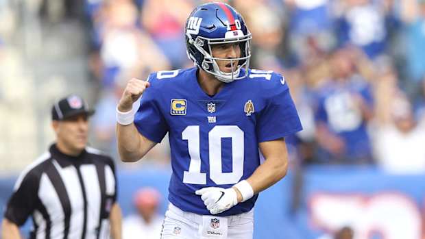 eli-manning-giants-contract-extension.jpg